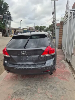 Toyota Venza V6 AWD 2010 Gray