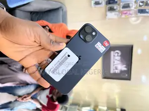Apple iPhone 15 128 GB Black