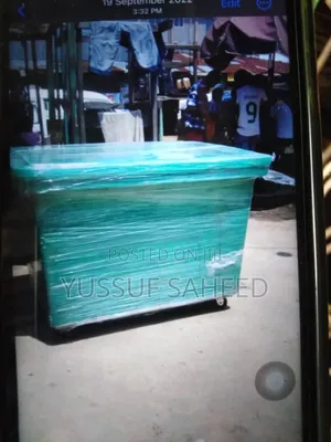 Plastic Dustbin