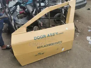 Front Door Camry 2018 Lh
