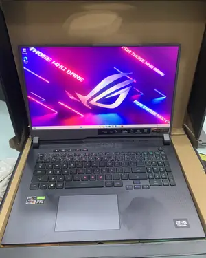 Laptop Asus ROG Strix G17 16GB AMD Ryzen 9 SSD 1T