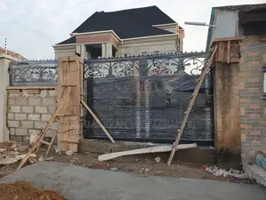 Foreign Design Sliding Gate