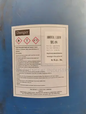 Ammonia Solution/ Liquor 25%)