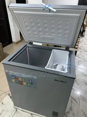 Skyrun 145l Chest Freezer – Compact Yet Spacious Storage