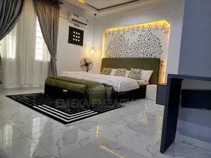 Executive 3 Bedroom Duplex With Swimming Pool