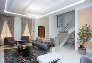 Luxurious 3 Bedroom Apartment
