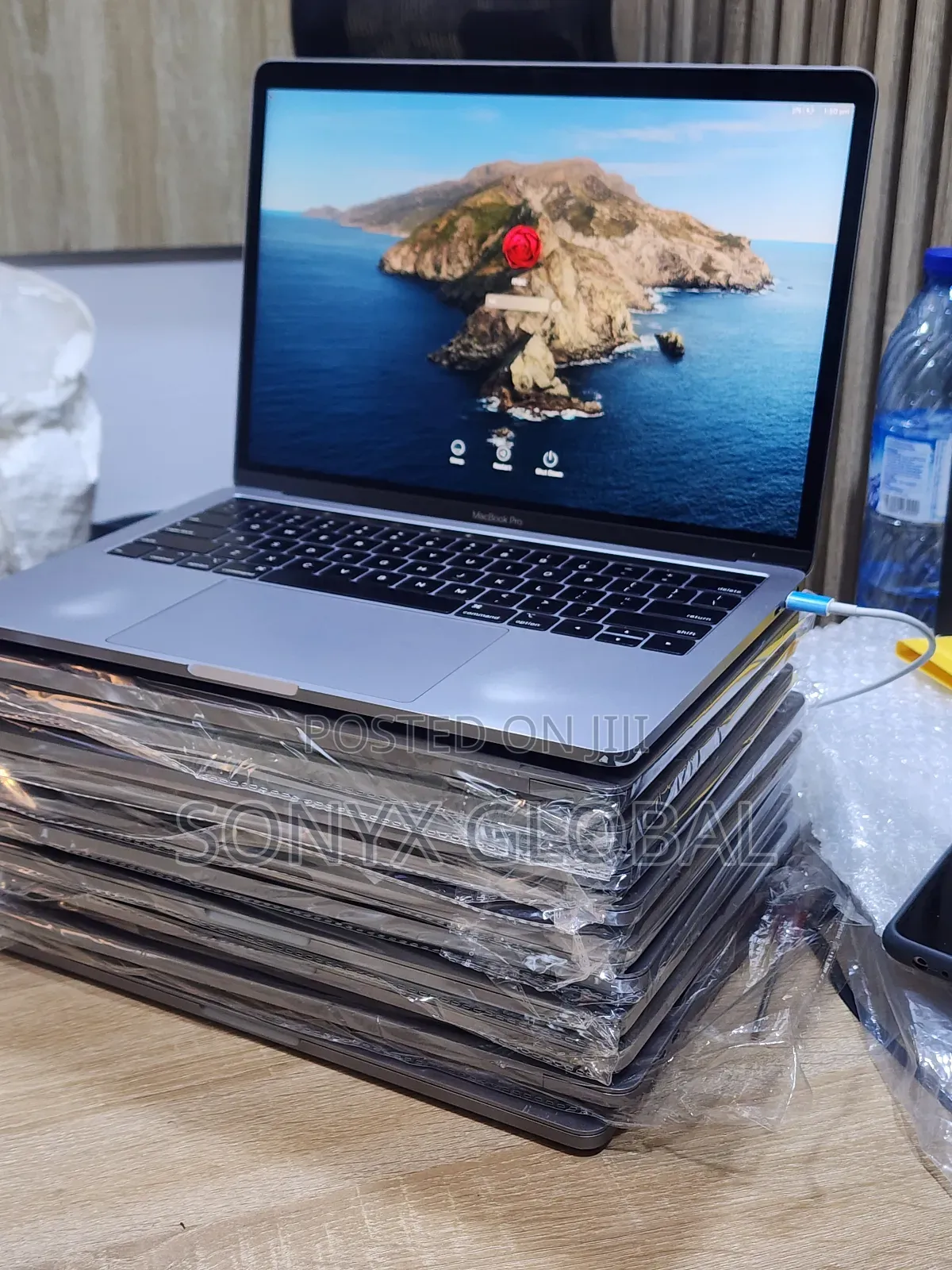 Laptop Apple MacBook 256GB Intel Core I5 SSD 16 GB