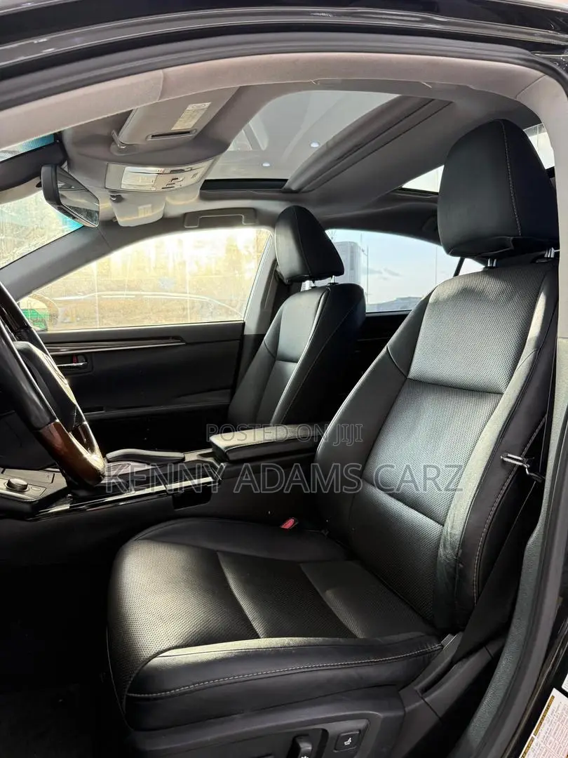 Lexus ES 2018 Black