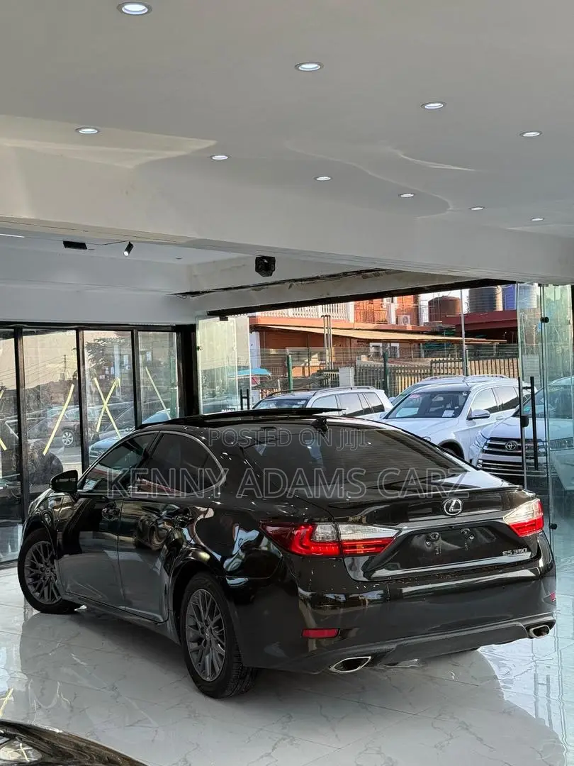 Lexus ES 2018 Black