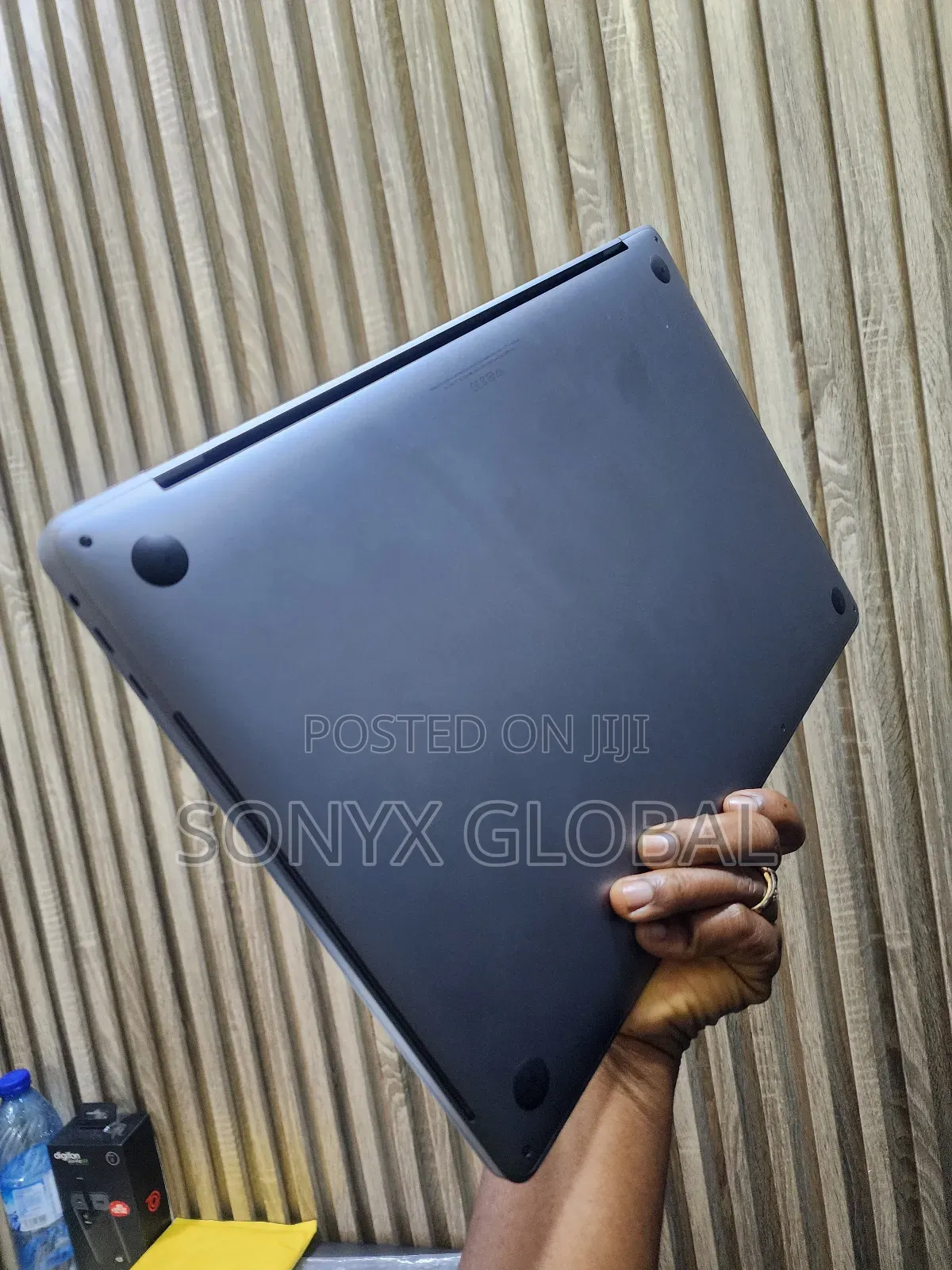 Laptop Apple MacBook Pro 32GB Intel Core i9 SSD 512GB