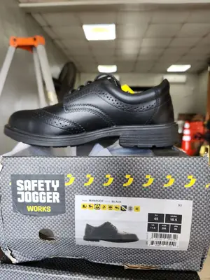 Safety Jogger Safety Shoes/Boot – Manager S3s