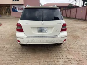 Mercedes-Benz GLK-Class 2011 White