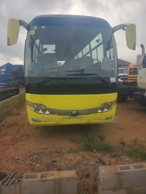 Yutong ZK6107H 2010 Yellow
