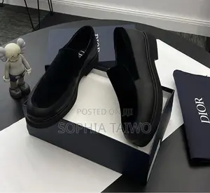 Unique Dior