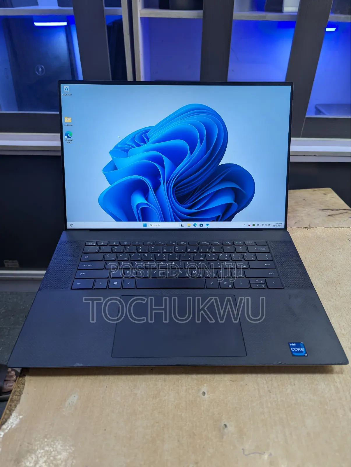 Laptop Dell XPS 17 9720 16GB Intel Core I7 SSD 1T