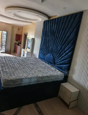 Elegant 6x6 Moon Bed – Royal Blue Colour