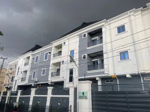 Furnished 3bdrm Block of Flats in Ajao Estate Close To for sale