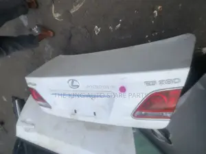 Lexus Es 350 Complete Booth 05 Model