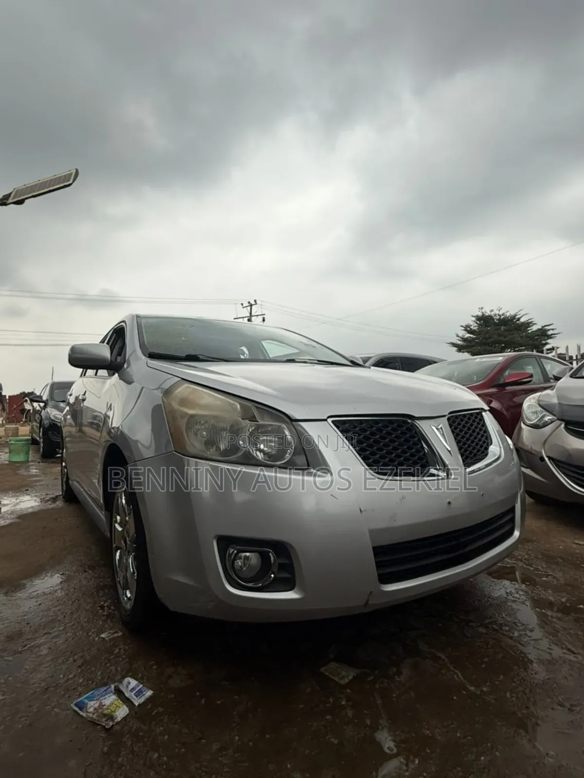Pontiac Vibe 2010 Silver