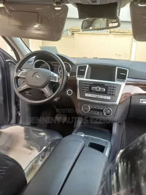 Mercedes-Benz GL-Class GL450 4MATIC 4dr SUV AWD (4.7L 8cyl Turbo 7A)