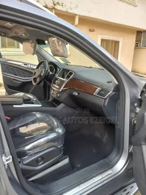 Mercedes-Benz GL-Class GL450 4MATIC 4dr SUV AWD (4.7L 8cyl Turbo 7A)