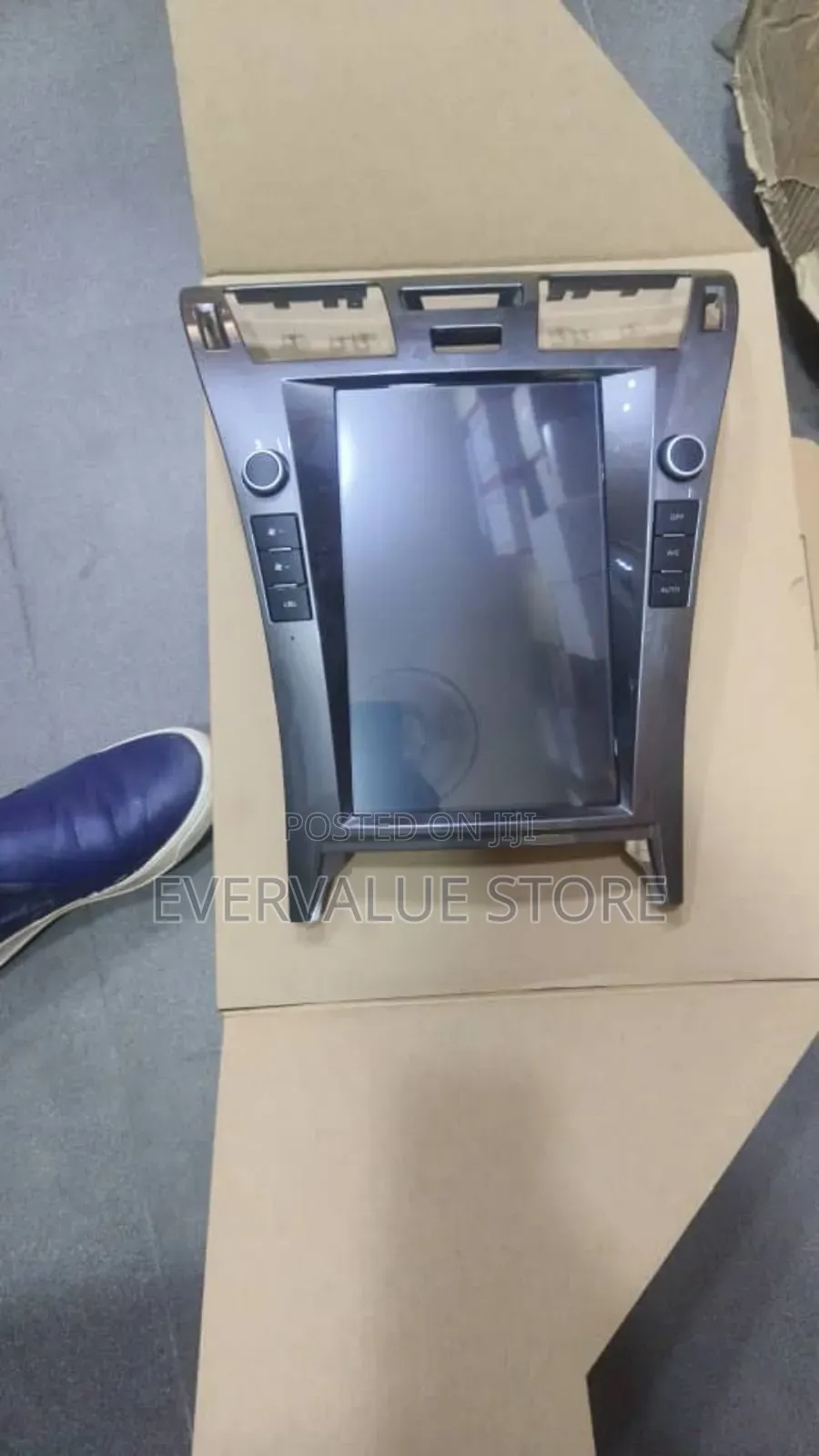 Lexus Ls 460 Tesla Android Player + Reverse Camera