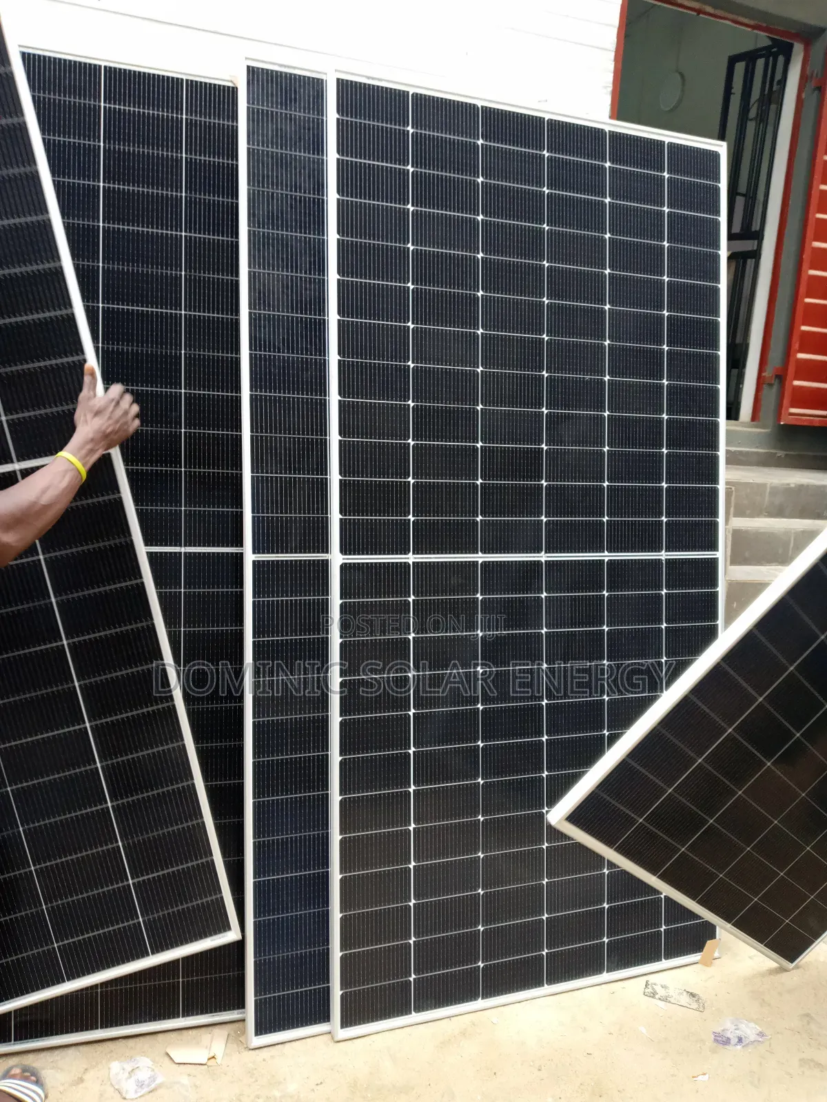 650watts/144cells Jinko Bificial Solar Panel