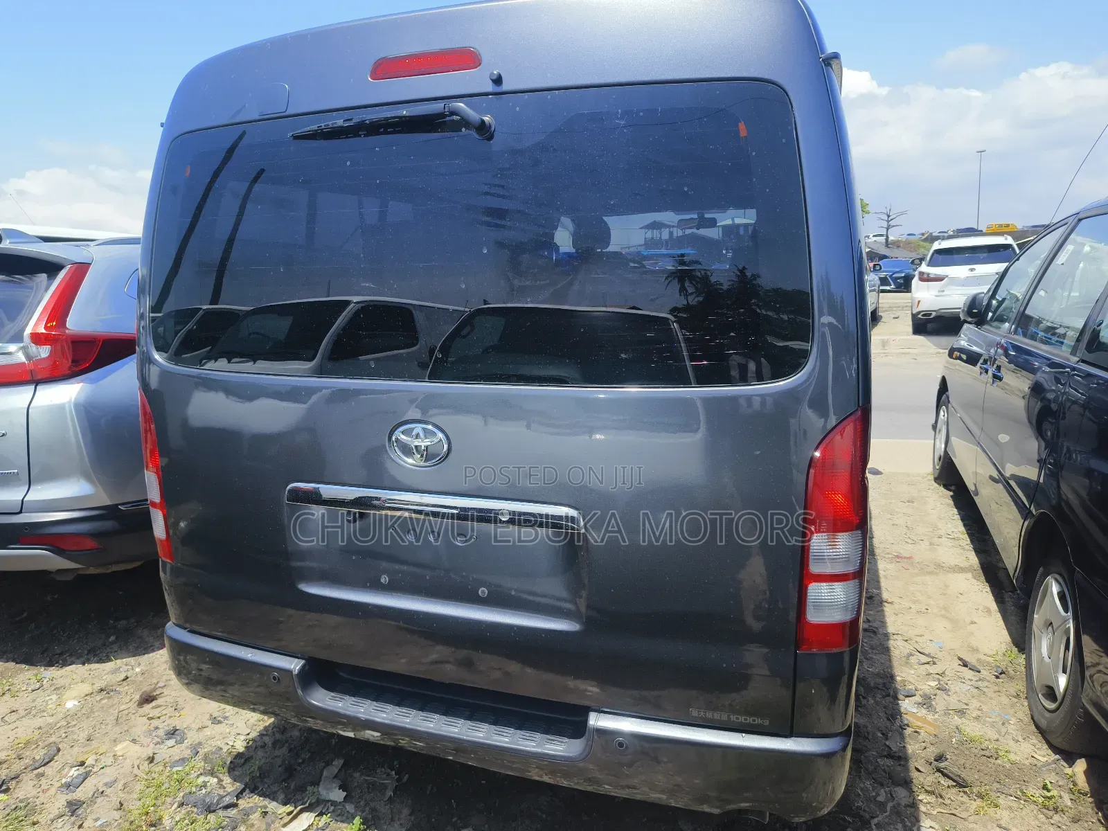 Toyota HiAce 2013 Grey