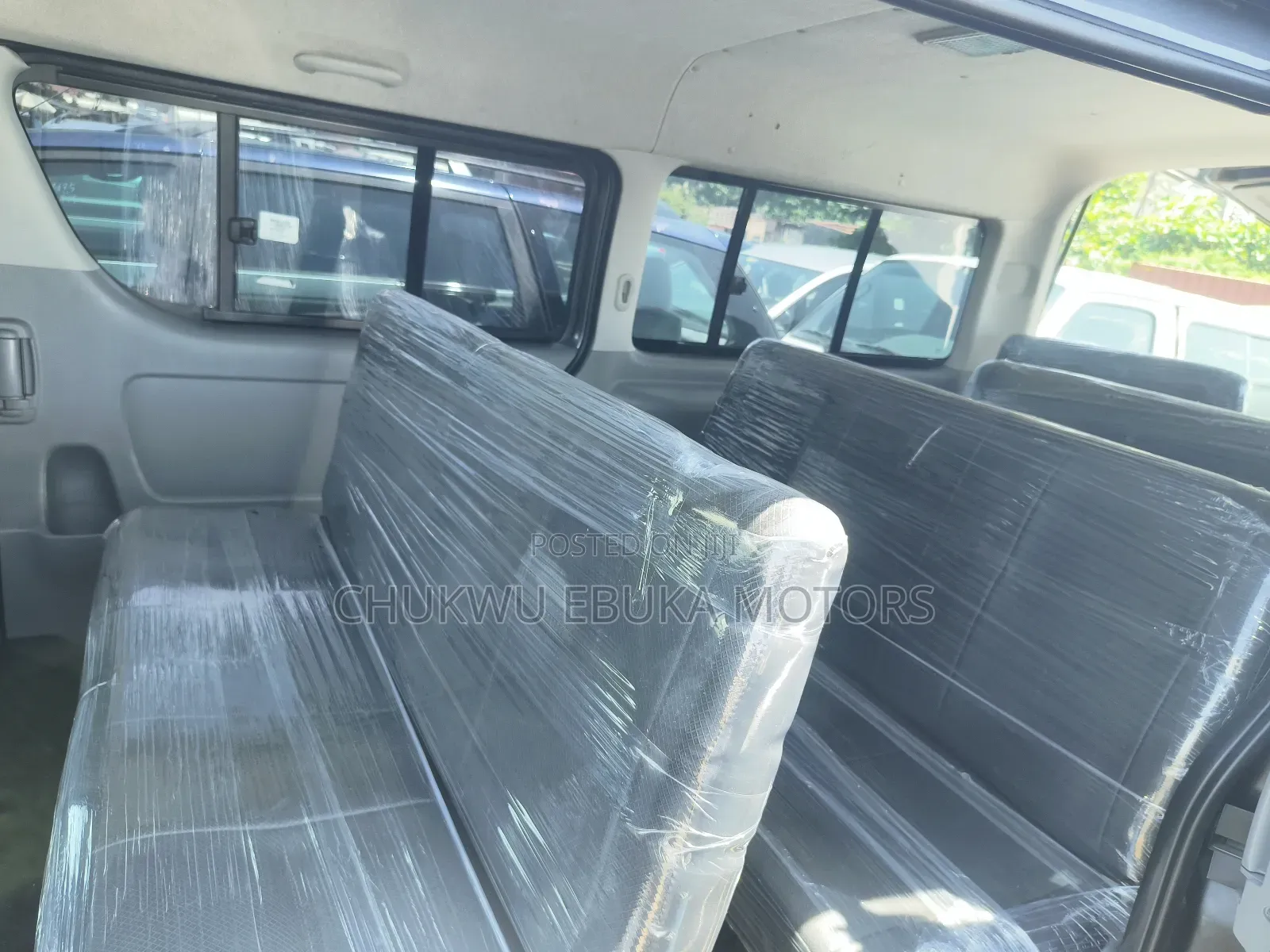 Toyota HiAce 2013 Grey