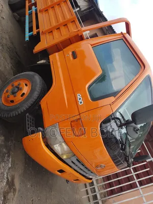 Toyota Dyna 400 New Model Orange