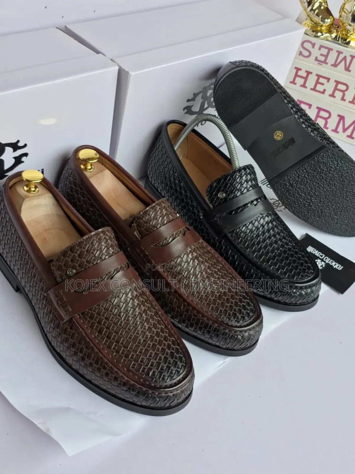 Roberto Cavalier Leather Designers Shoe