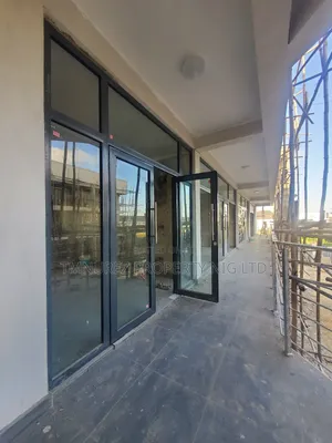 Shop for Rent at Orchid