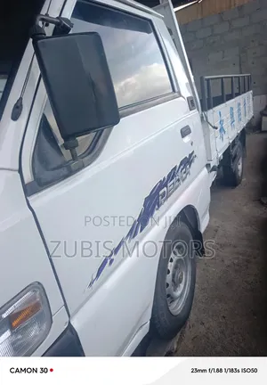 Mitsubishi Delica 2005 White