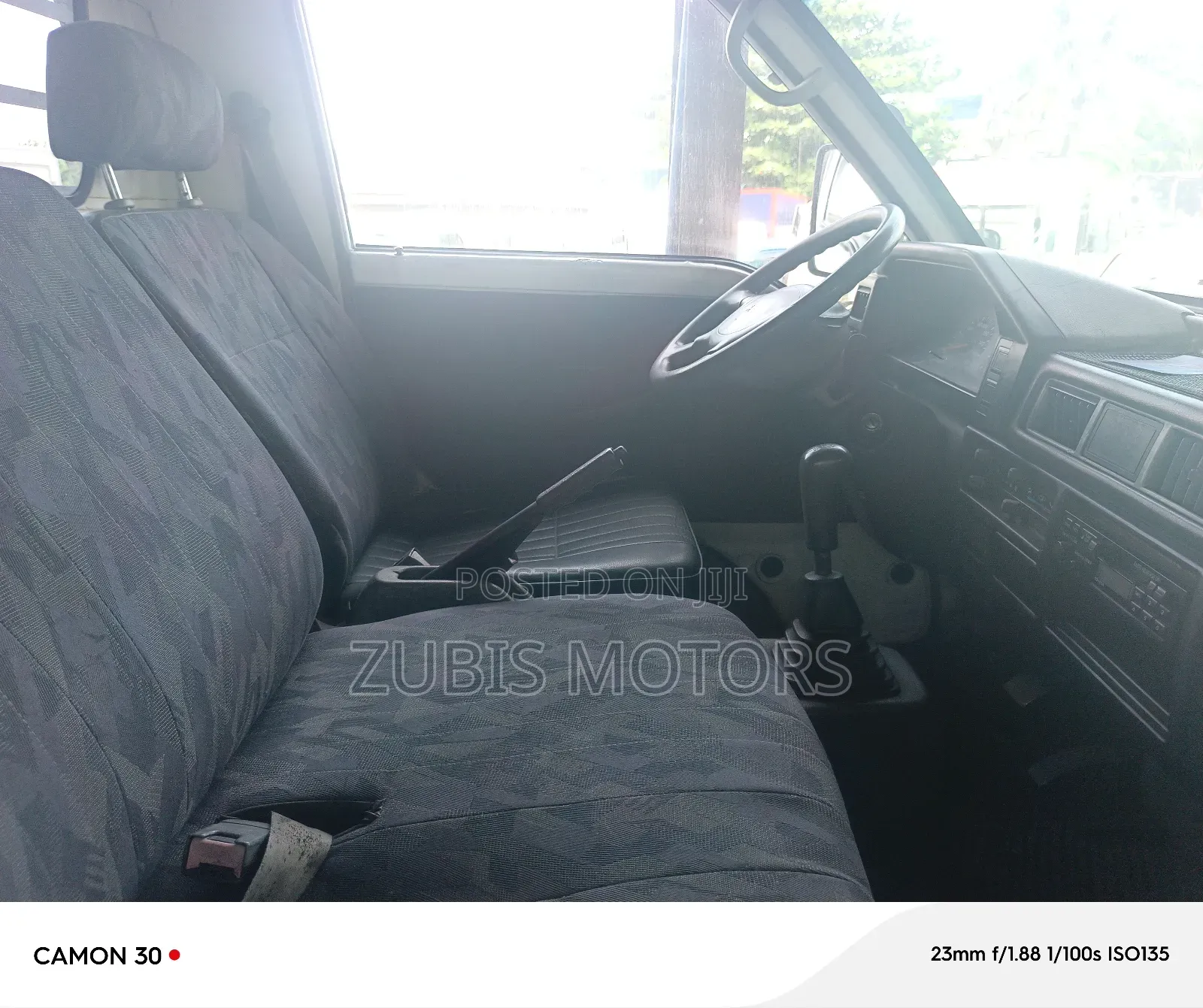 Mitsubishi Delica 2005 White