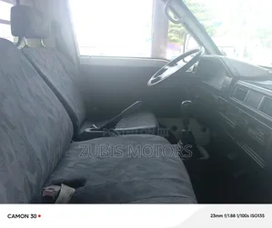 Mitsubishi Delica 2005 White