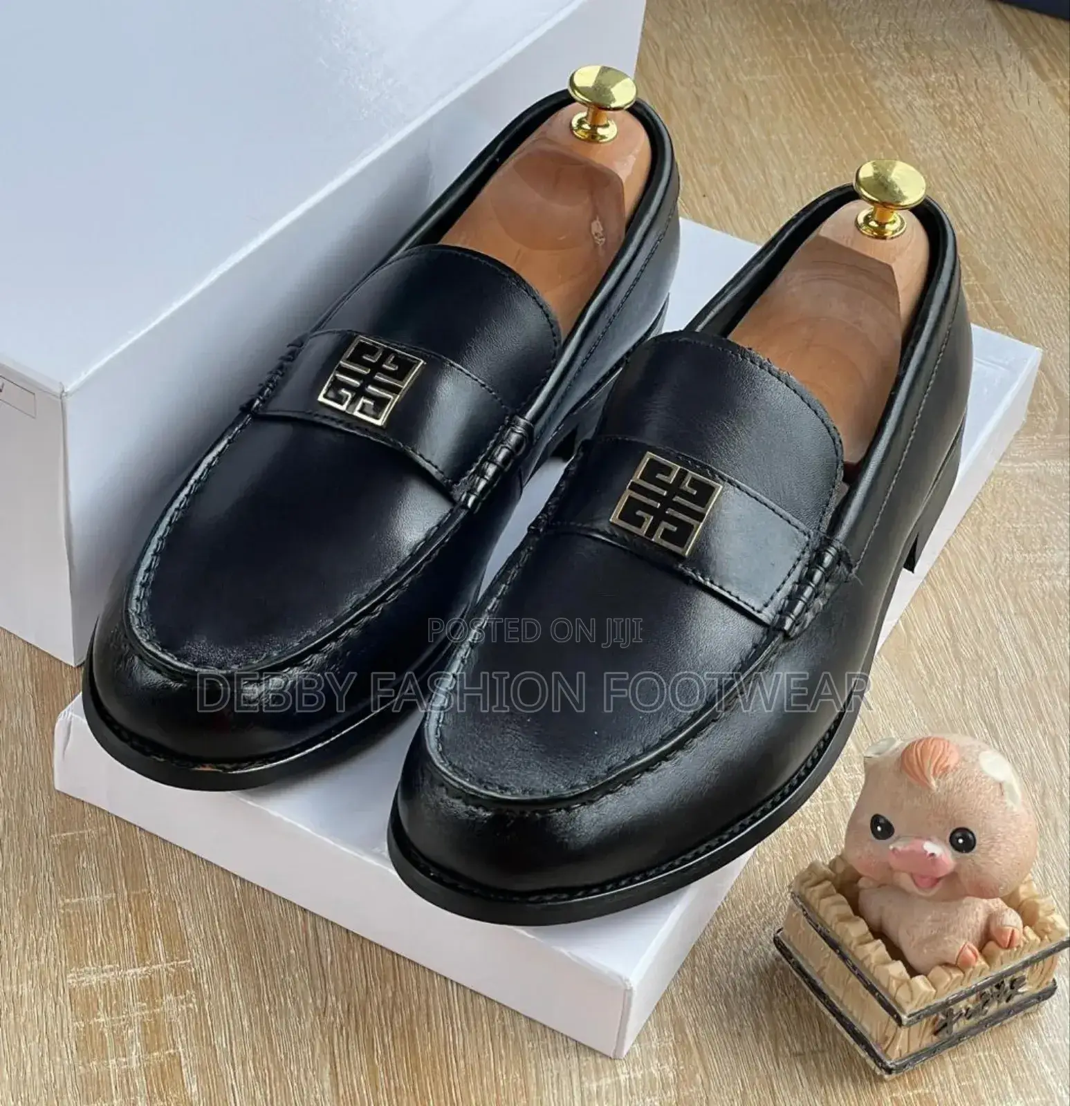 Givenchy Loafers – Sophistication in Every Step