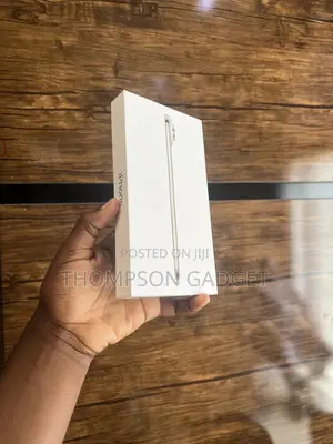 New Apple iPhone Air 256 GB