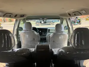 Toyota Sienna 2016 Gray