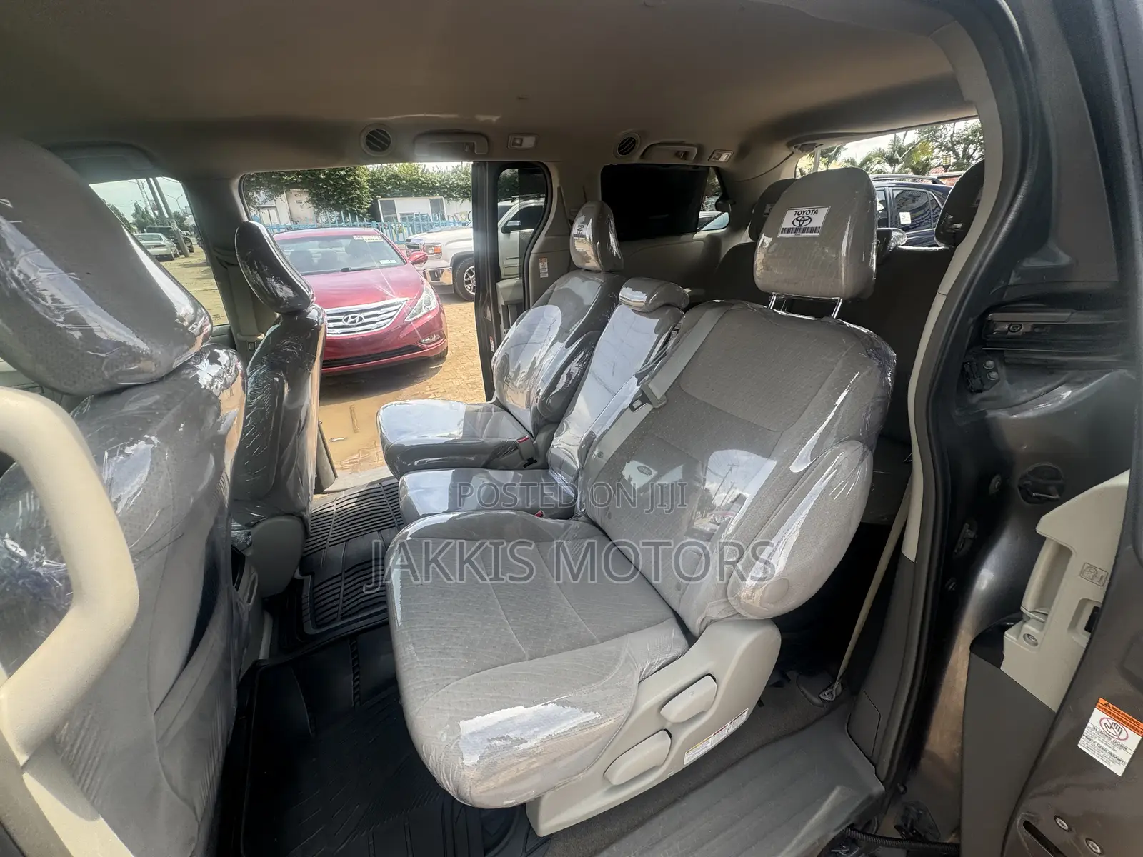 Toyota Sienna 2016 Gray