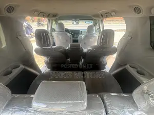 Toyota Sienna 2016 Gray