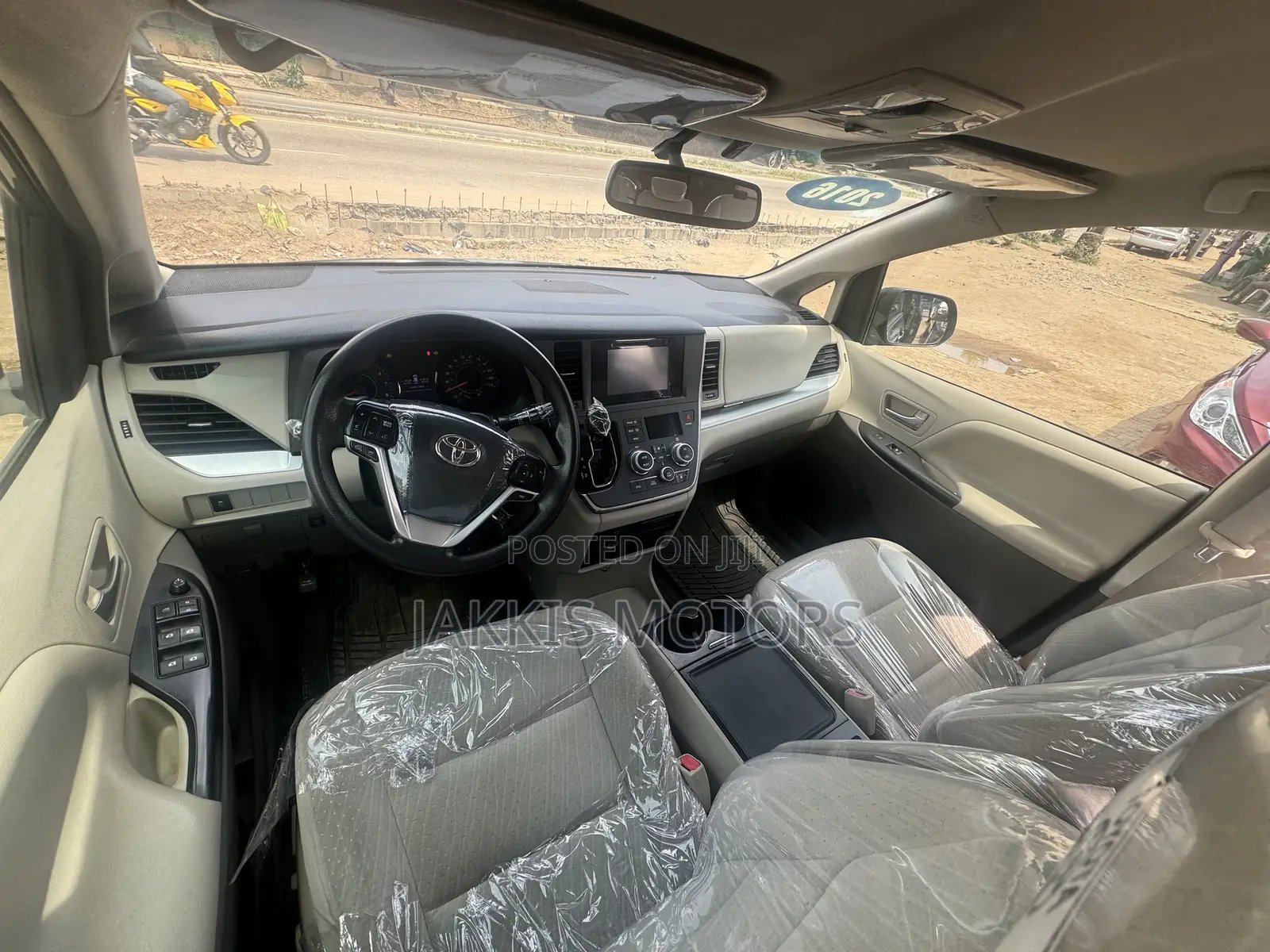 Toyota Sienna 2016 Gray