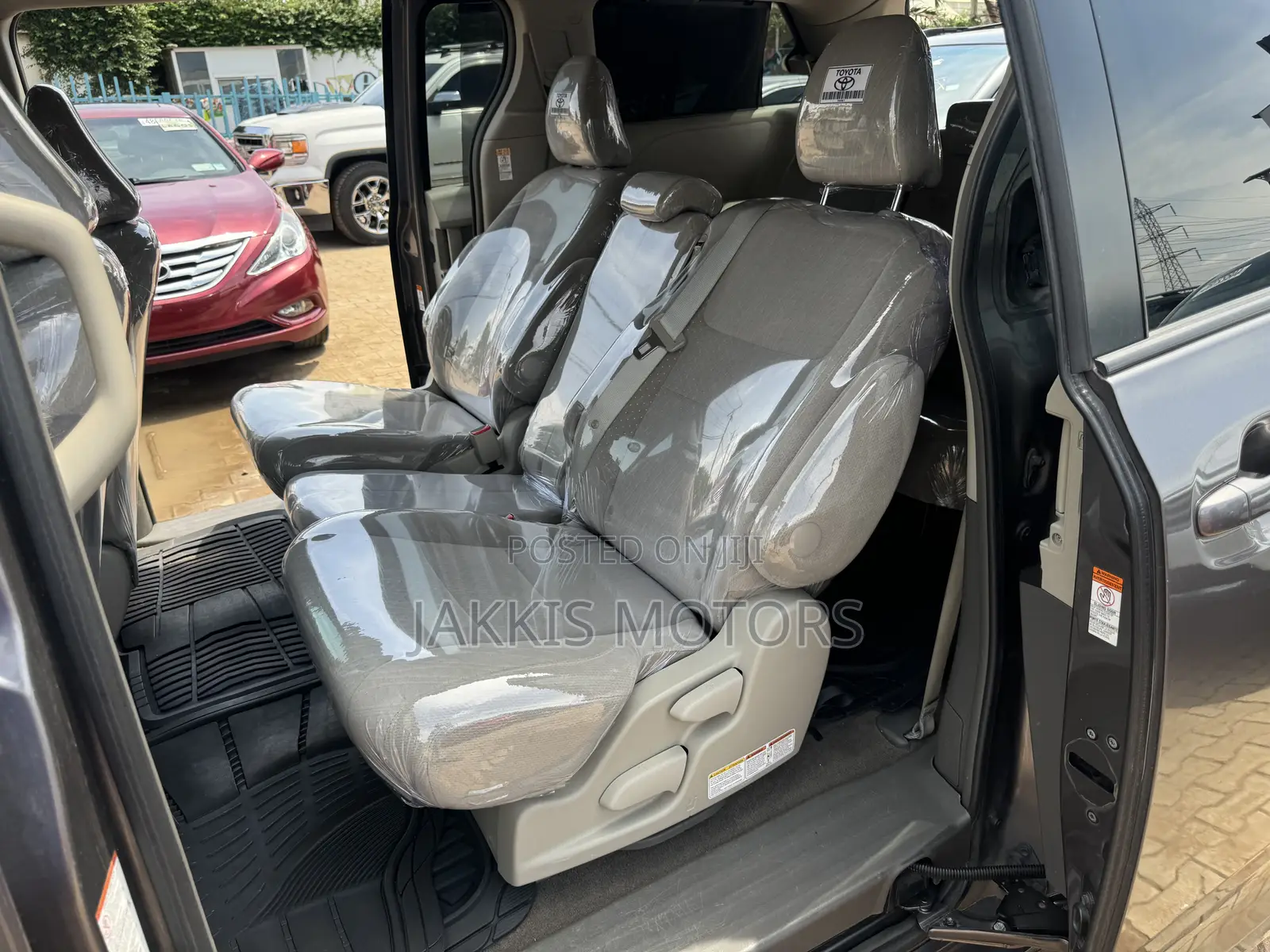 Toyota Sienna 2016 Gray