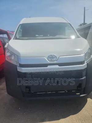 Toyota HiAce 2023 Silver