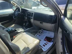 Toyota 4-Runner Limited 2008 Gold