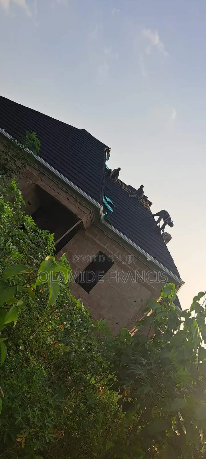 Professional Roofer,Wood-Work and Aluminum Parapet Installation
