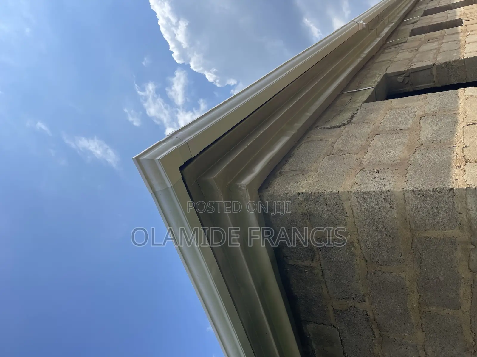 Professional Roofer,Wood-Work and Aluminum Parapet Installation
