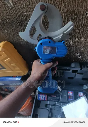 Cordless Cable Cutter  Ec-65-105mm
