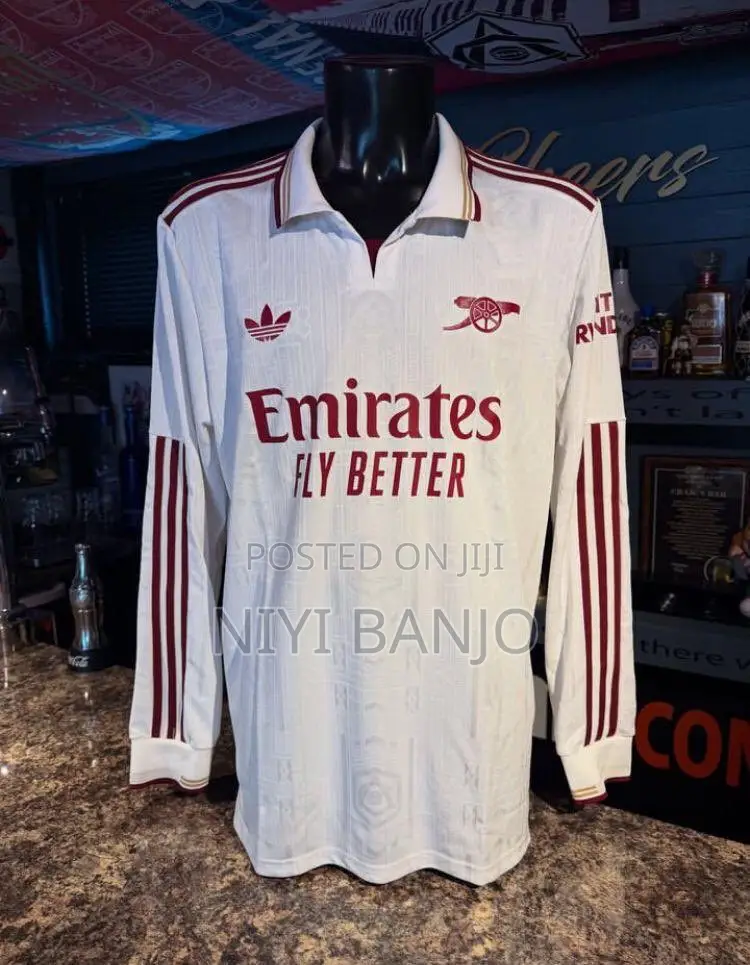Classic Long Sleeve Jerseys for a Fresh Look”
