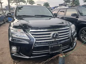 Lexus LX 570 (5 seats) AWD 2017 Black