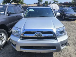 Toyota 4-Runner Limited 2008 Silver